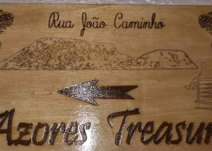 Azores Treasure アングラ・ド・エロイーズモ